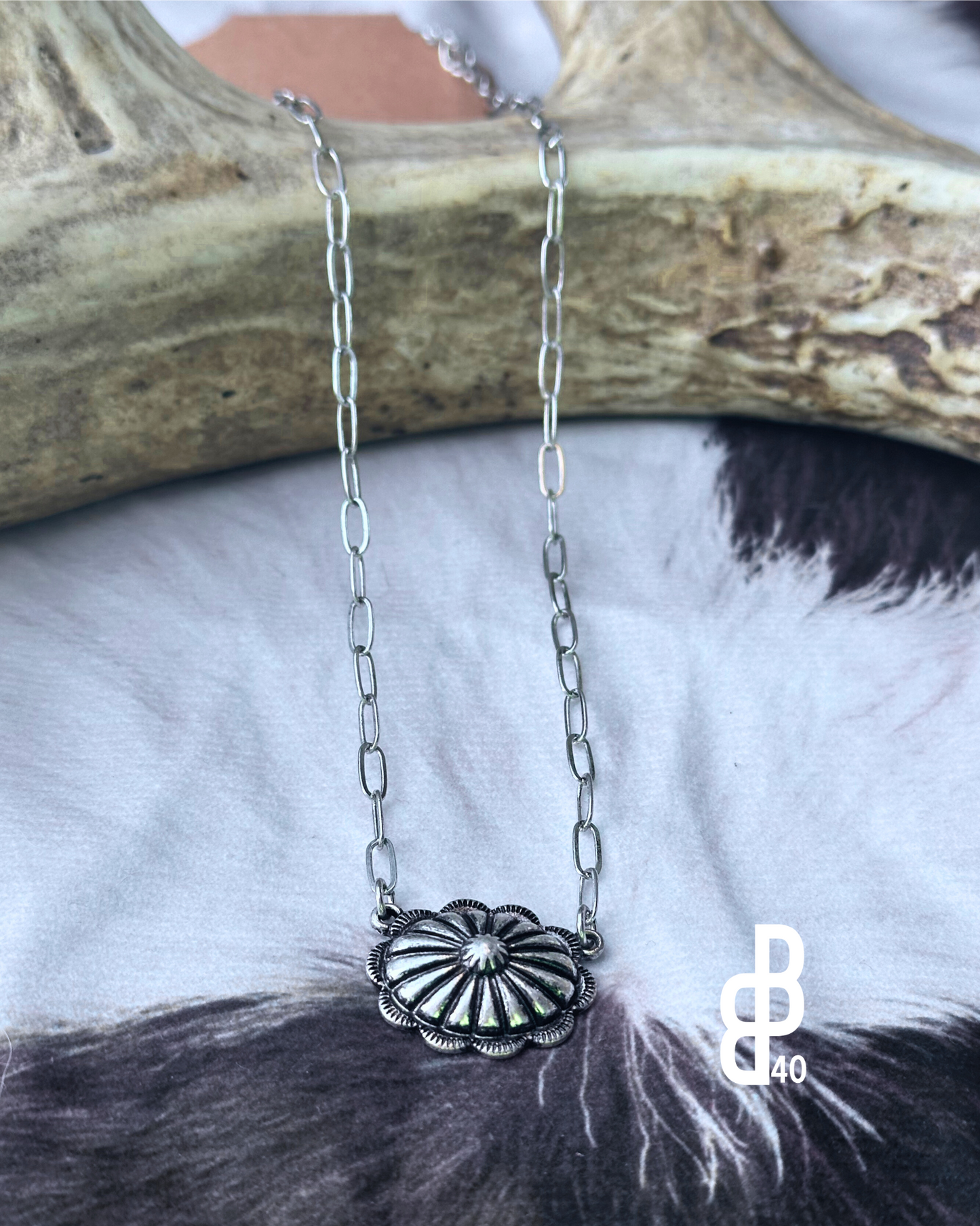 Western Concho Chain Necklace: Silver